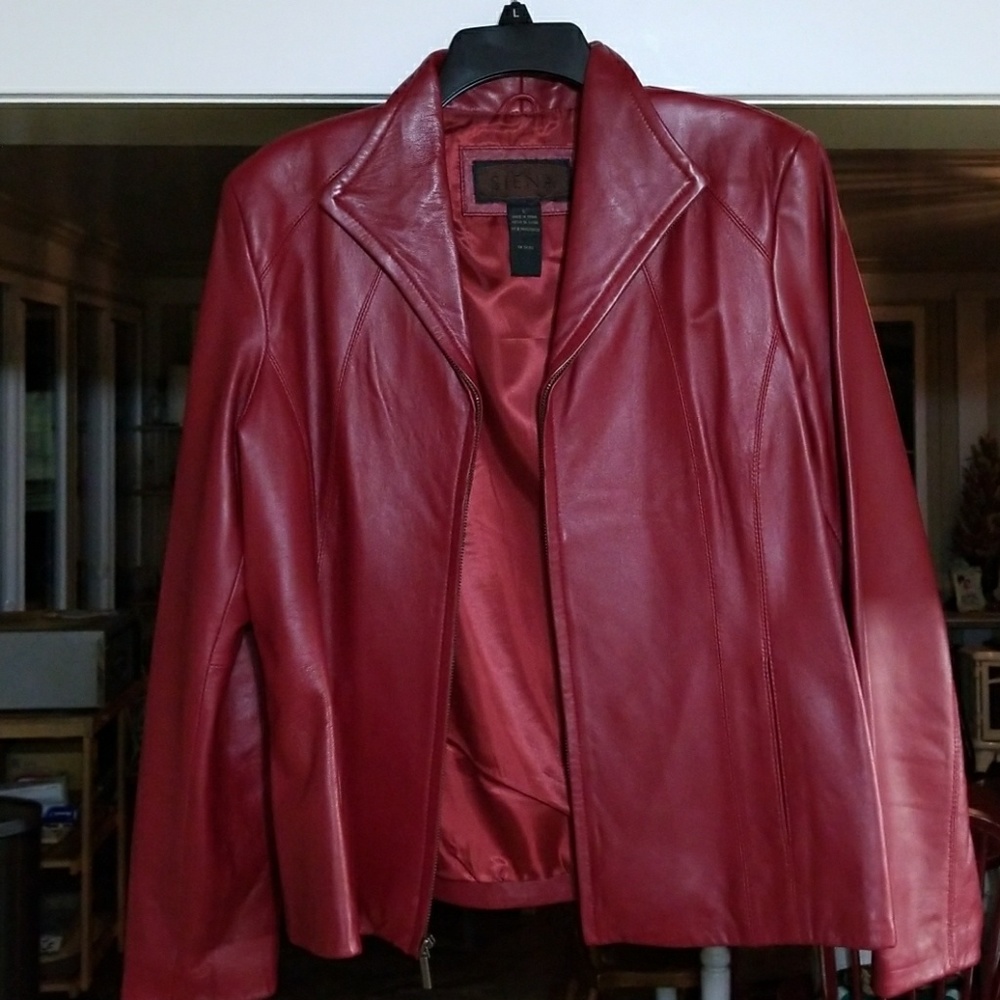 Ladies leather jacket